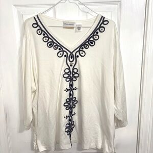 Alfred Dunner Cream and Navy Embroidered Blouse